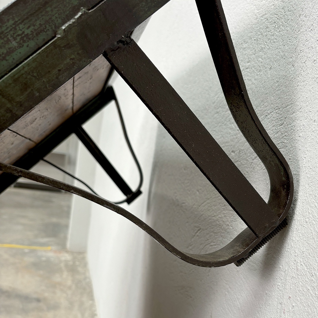 Mesa de centro industrial rectangular, detalle estructura